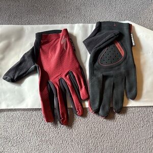 Specialized Black and Red Performance Gloves